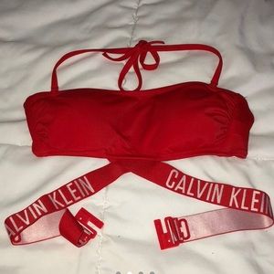 Calvin Klein Bikini Top “bralette” 🎈